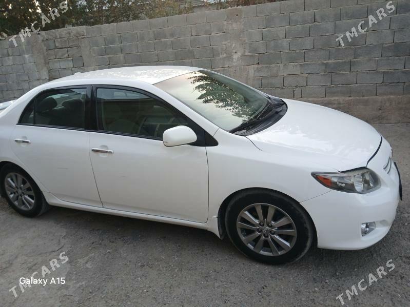 Toyota Corolla 2010 - 145 000 TMT - Ак-Бугдайский этрап - img 1