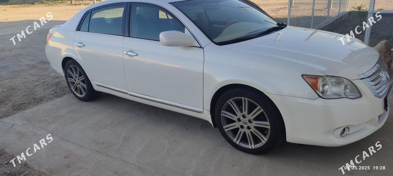 Toyota Avalon 2005 - 240 000 TMT - Гызыларбат - img 1
