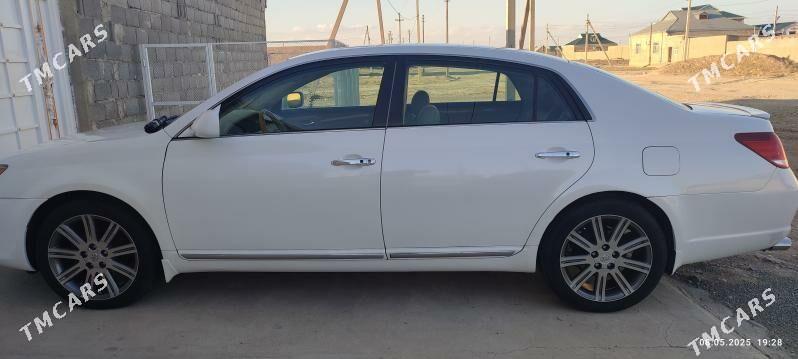 Toyota Avalon 2005 - 240 000 TMT - Гызыларбат - img 7