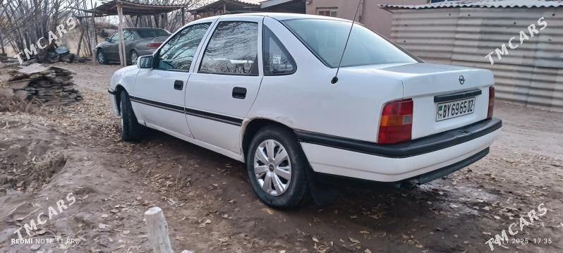 Opel Vectra 1989 - 36 000 TMT - етр. Туркменбаши - img 3