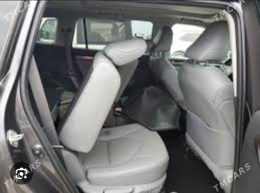 Toyota Highlander 2021 - 605 000 TMT - Ашхабад - img 4