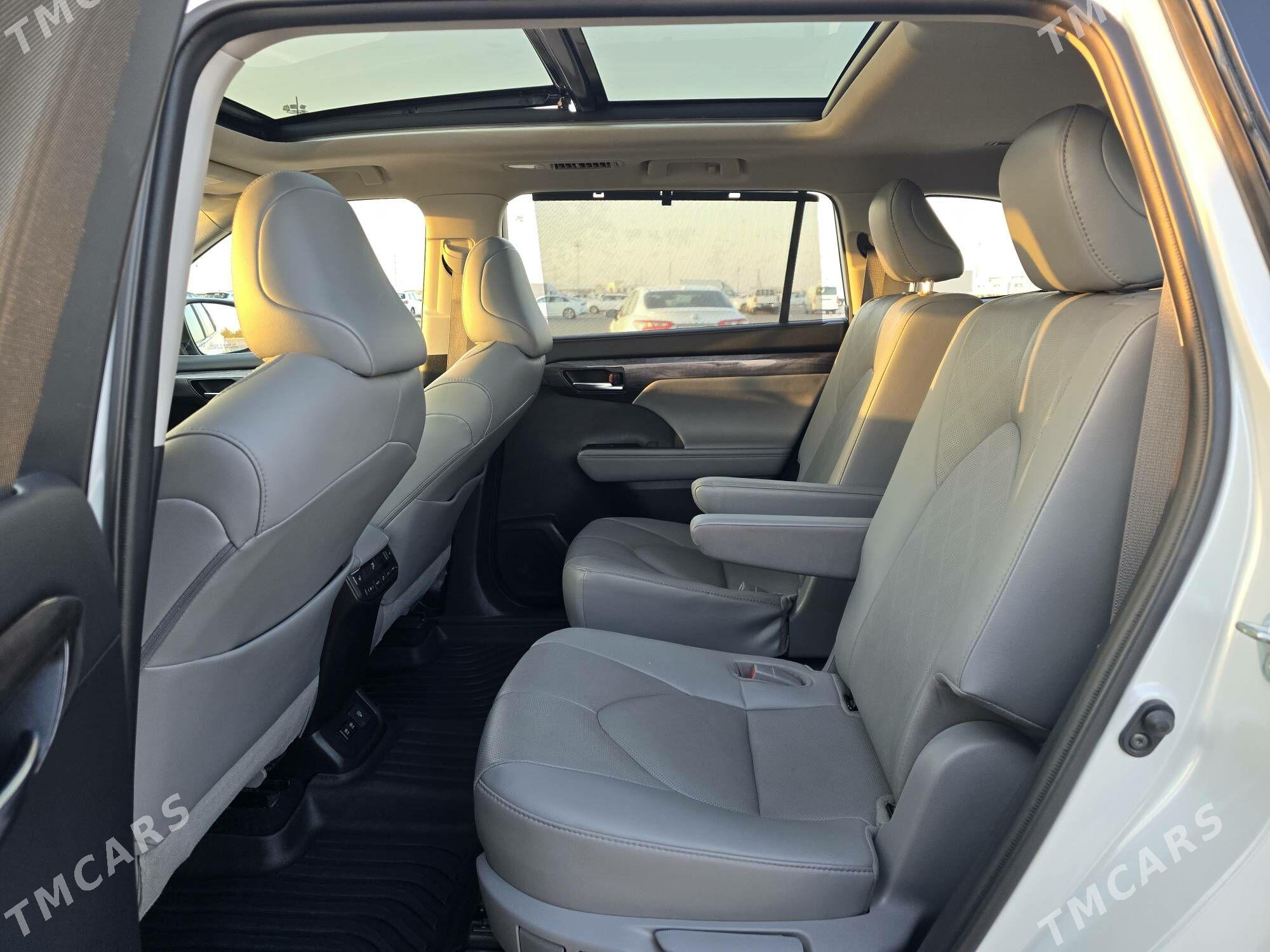 Toyota Highlander 2021 - 605 000 TMT - Ашхабад - img 8