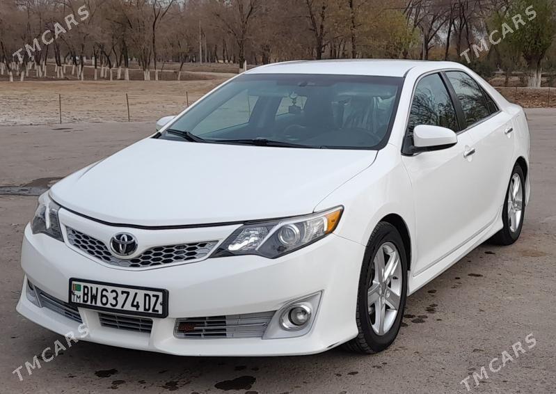 Toyota Camry 2012 - 240 000 TMT - Gurbansoltan Eje - img 4