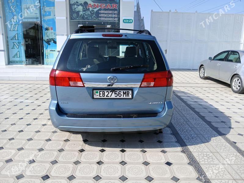 Toyota Sienna 2005 - 245 000 TMT - Мары - img 3