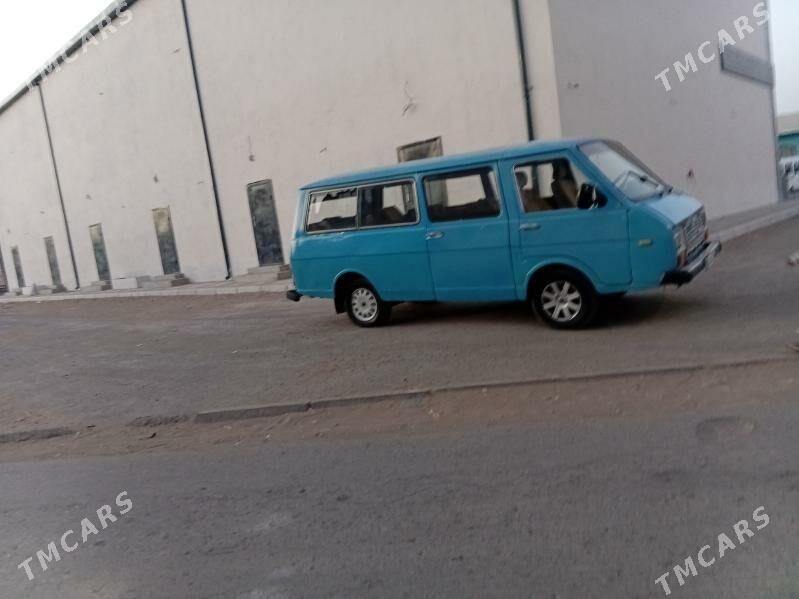 Raf Latvia 1994 - 30 000 TMT - Туркменабат - img 2