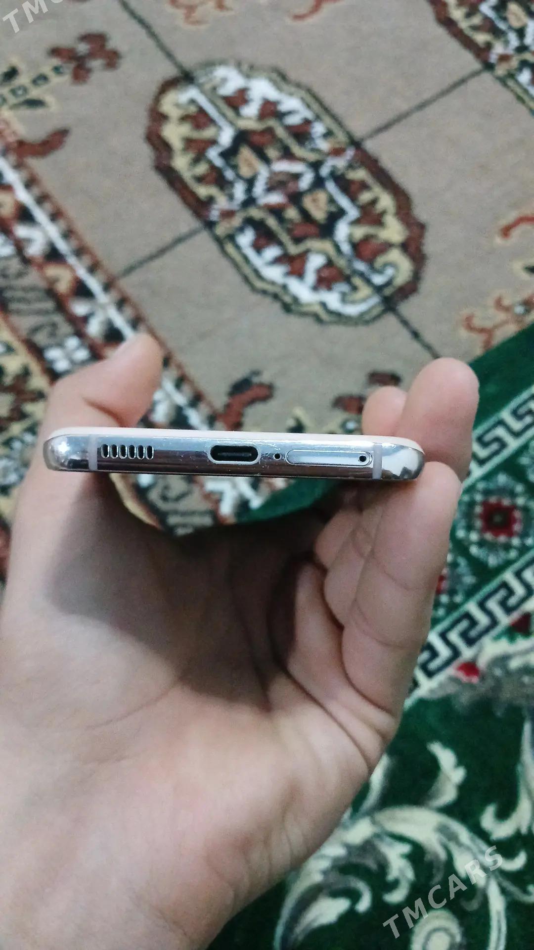 Samsung S21 - Kerki - img 2