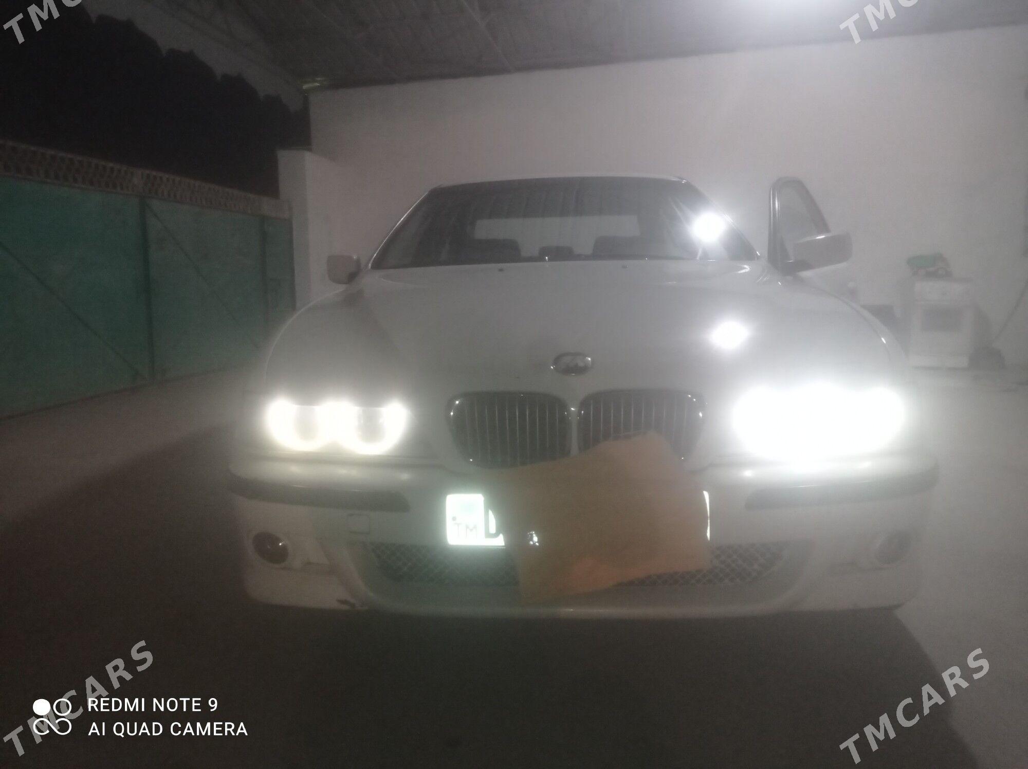 BMW E39 1997 - 121 000 TMT - Kaka - img 4
