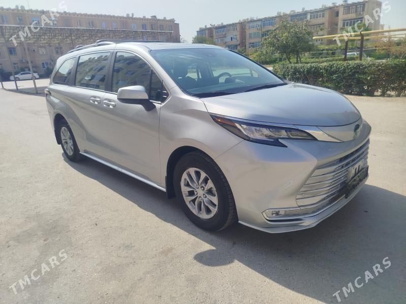 Toyota Sienna 2023 - 600 000 TMT - Туркменабат - img 3