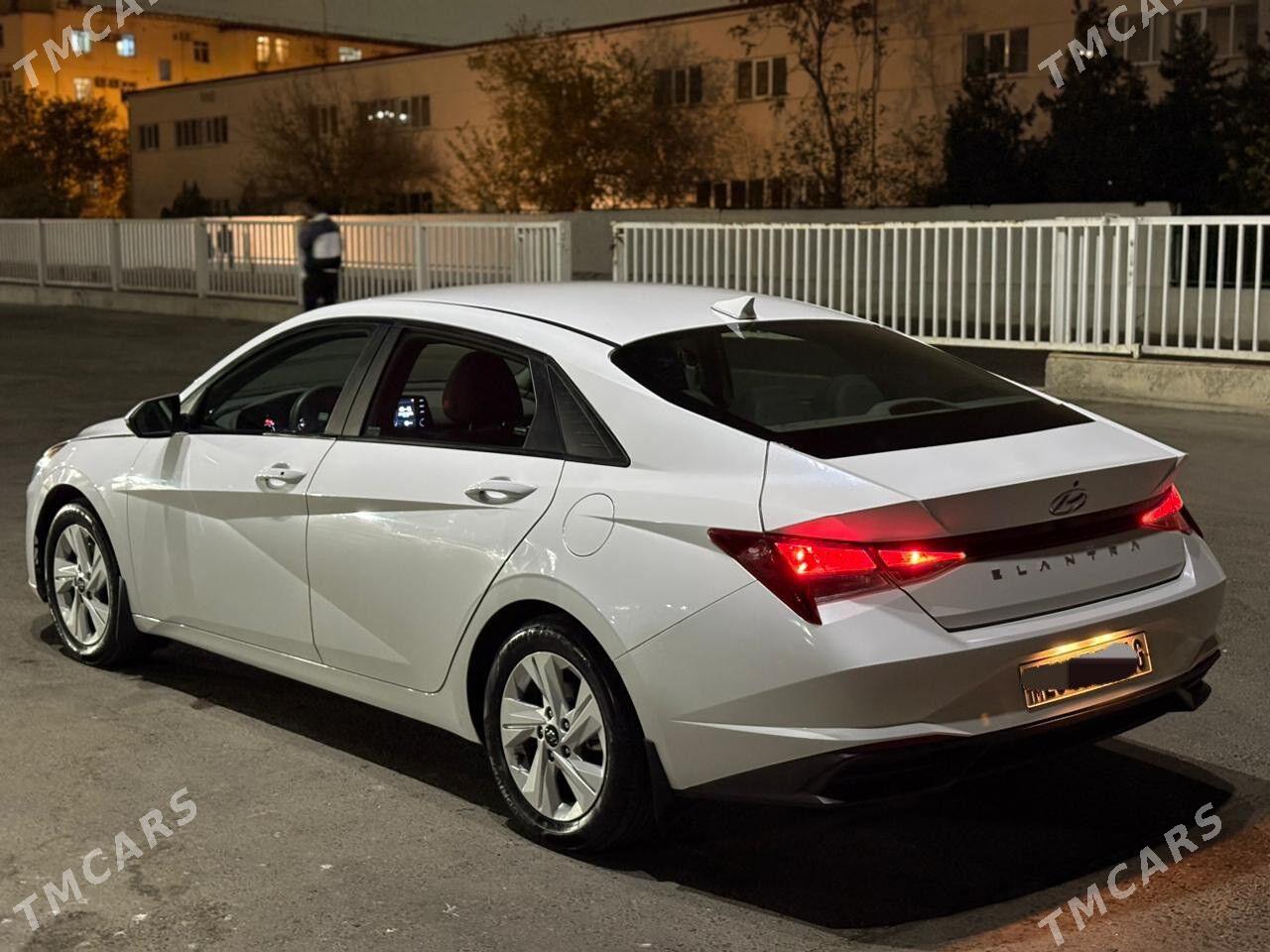 Hyundai Elantra 2021 - 236 000 TMT - Ашхабад - img 3