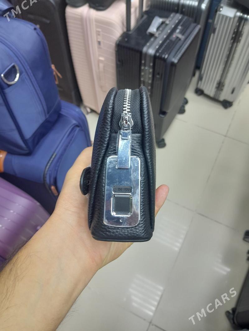 Tergan barsetka - Торговый центр "15 лет Независимости" - img 2