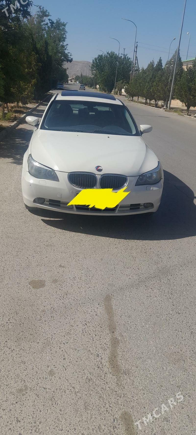 BMW E60 2004 - 130 000 TMT - Gyzylarbat - img 4