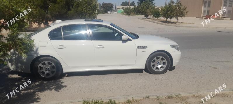 BMW E60 2004 - 130 000 TMT - Gyzylarbat - img 3