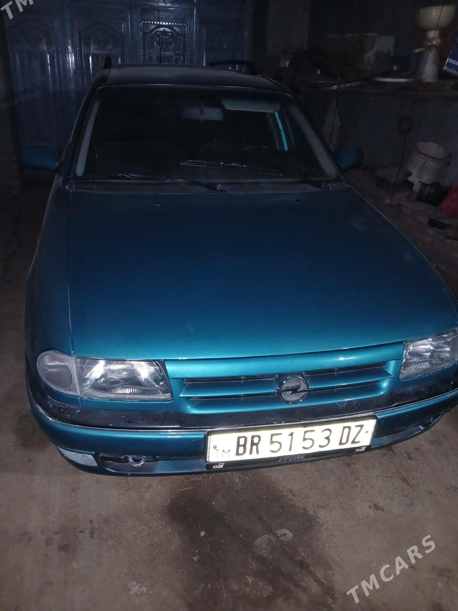 Opel Astra 1995 - 50 000 TMT - Gurbansoltan Eje - img 1