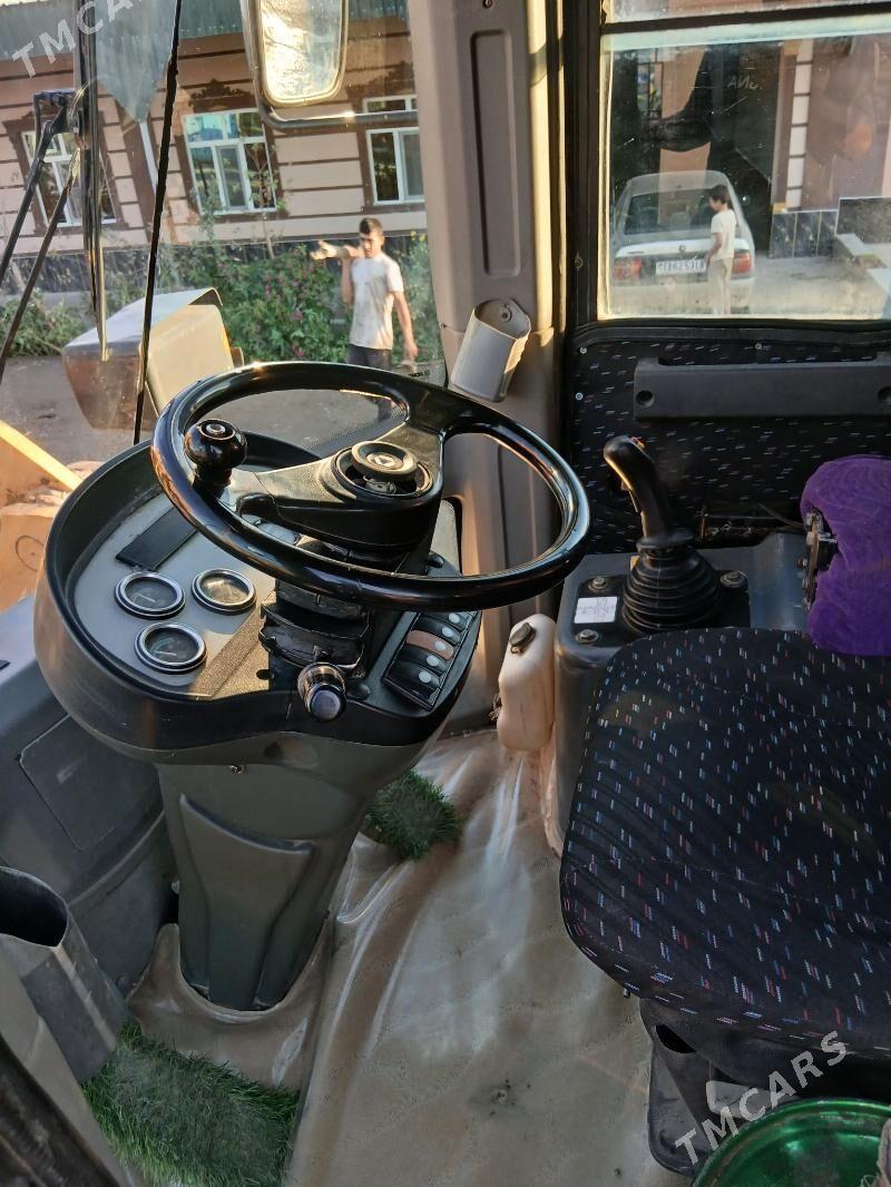 XCMG LW300F 2014 - 450 000 TMT - Чарджоу - img 5