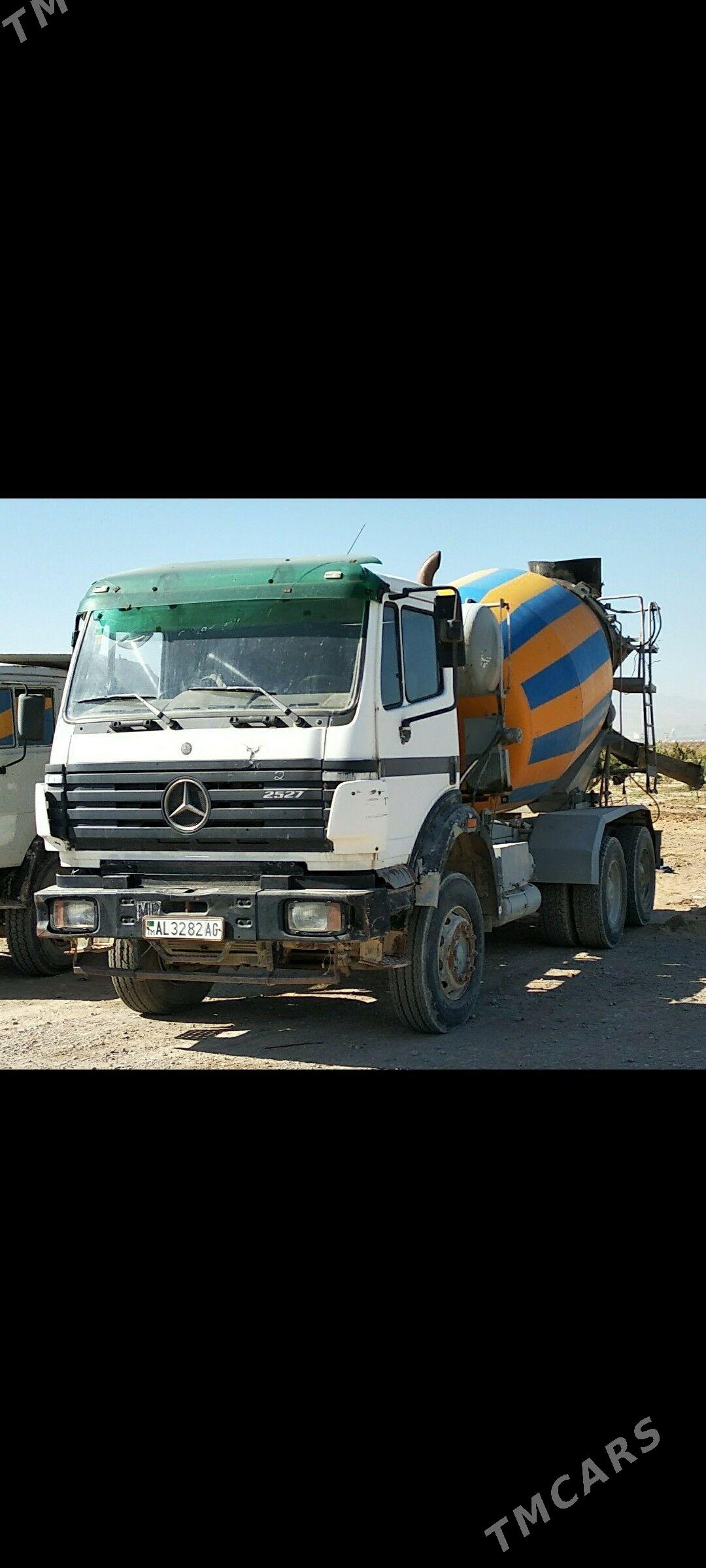 Mercedes-Benz ACTROS 3331 1998 - 350 000 TMT - Bedew - img 2