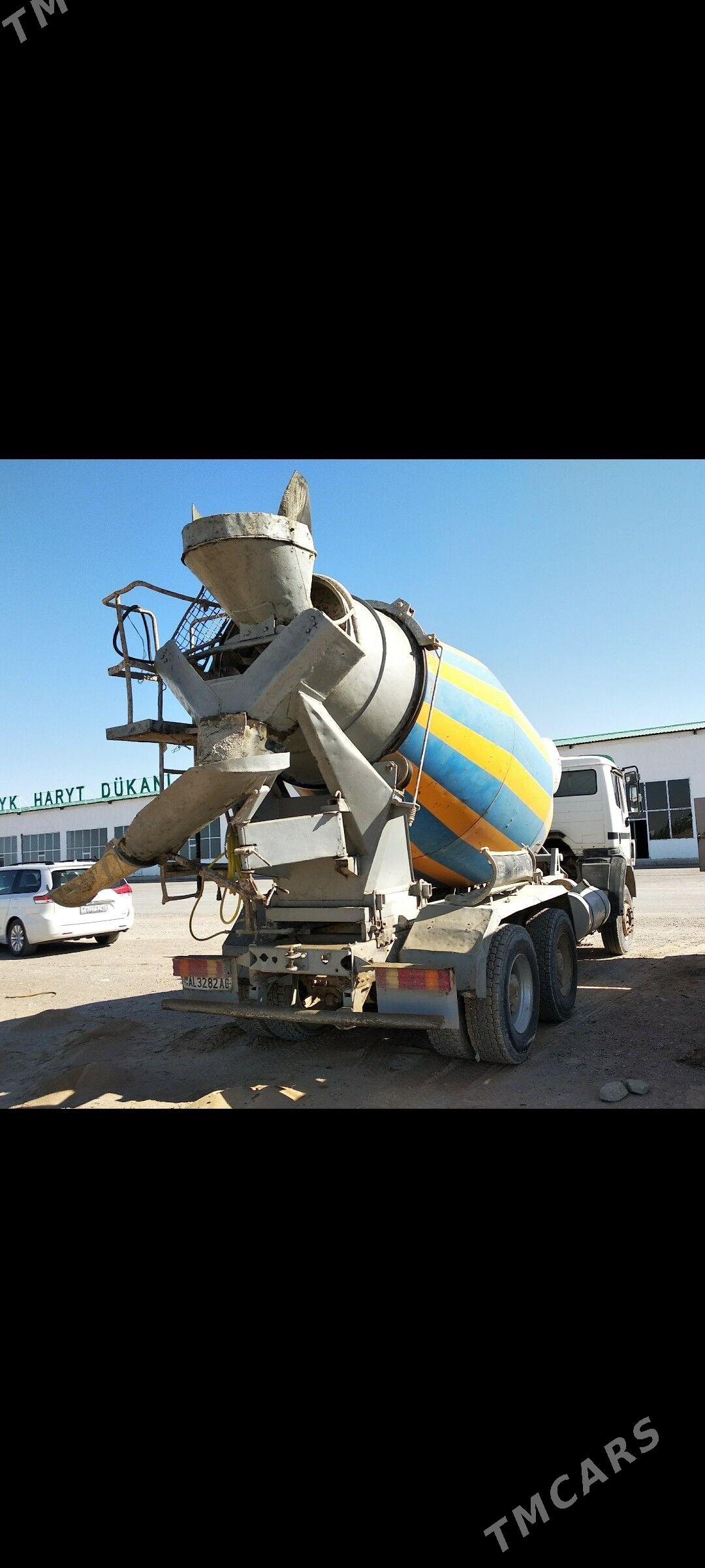 Mercedes-Benz ACTROS 3331 1998 - 350 000 TMT - Bedew - img 4