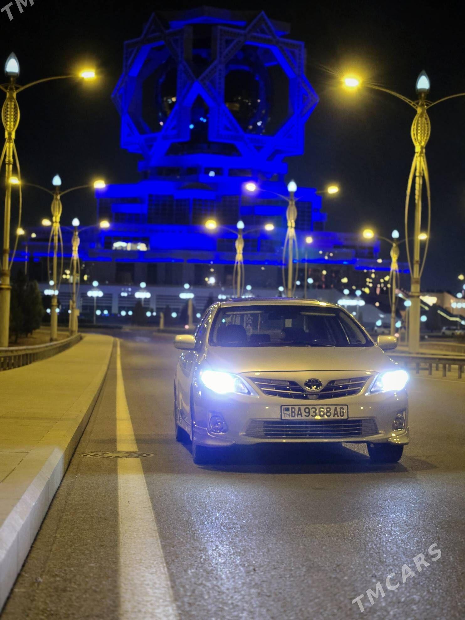 Toyota Corolla 2013 - 235 000 TMT - Aşgabat - img 4