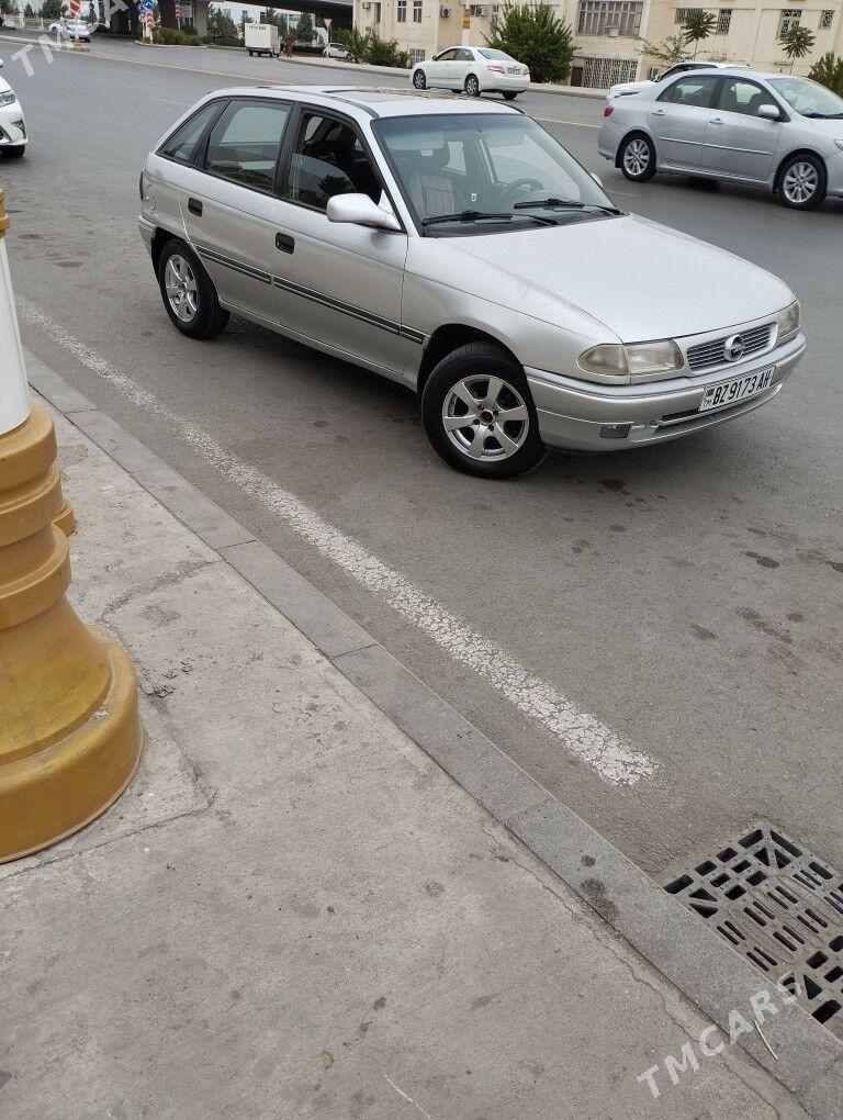 Opel Astra 1993 - 45 000 TMT - Теджен - img 5