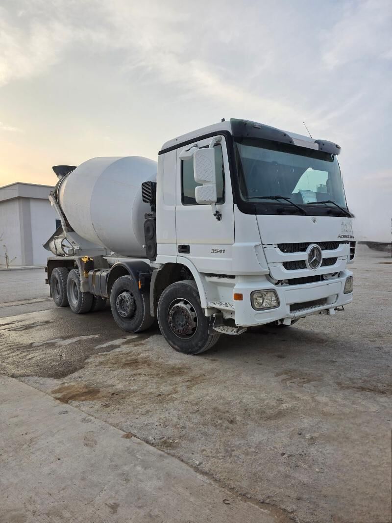 Mercedes-Benz ACTROS 3331 2013 - 1 000 000 TMT - Ашхабад - img 2