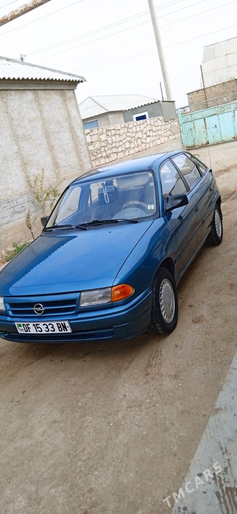 Opel Astra 1992 - 36 000 TMT - Gumdag - img 5