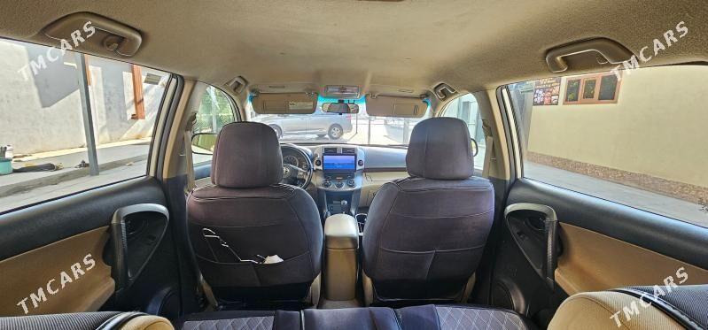 Toyota RAV4 2011 - 200 000 TMT - Мары - img 8