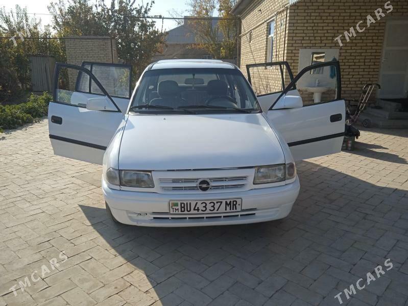 Opel Astra 1993 - 42 000 TMT - Байрамали - img 5