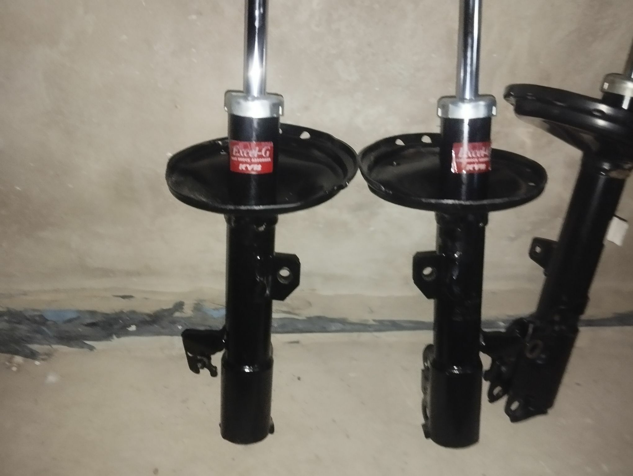 Amarzator kyb rx330 onu yzy ba 1 450 TMT - Дянев - img 2