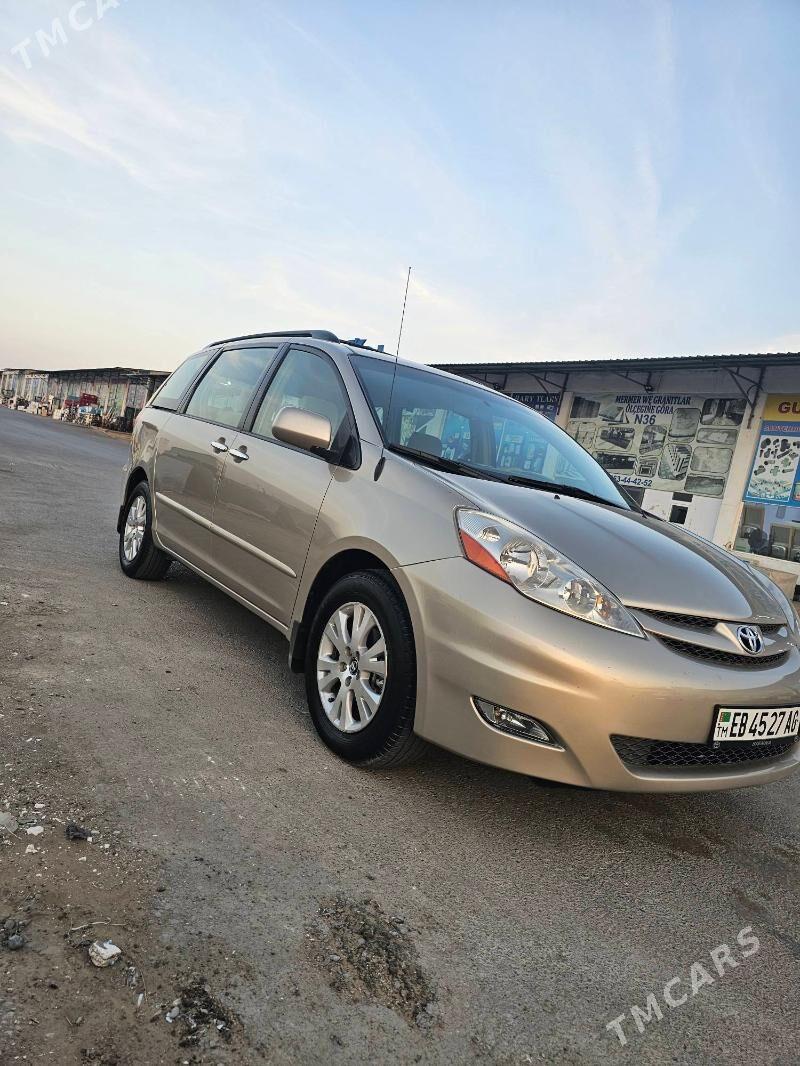 Toyota Sienna 2008 - 310 000 TMT - 10 мкр - img 5