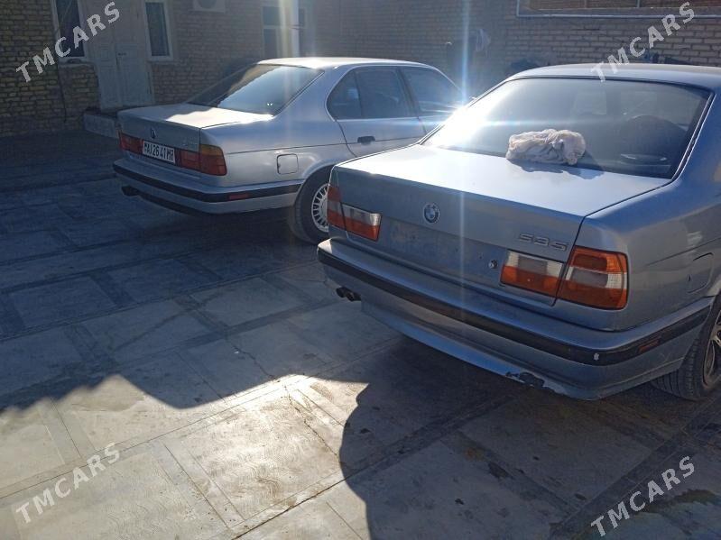 BMW 535 1990 - 35 000 TMT - Мары - img 4