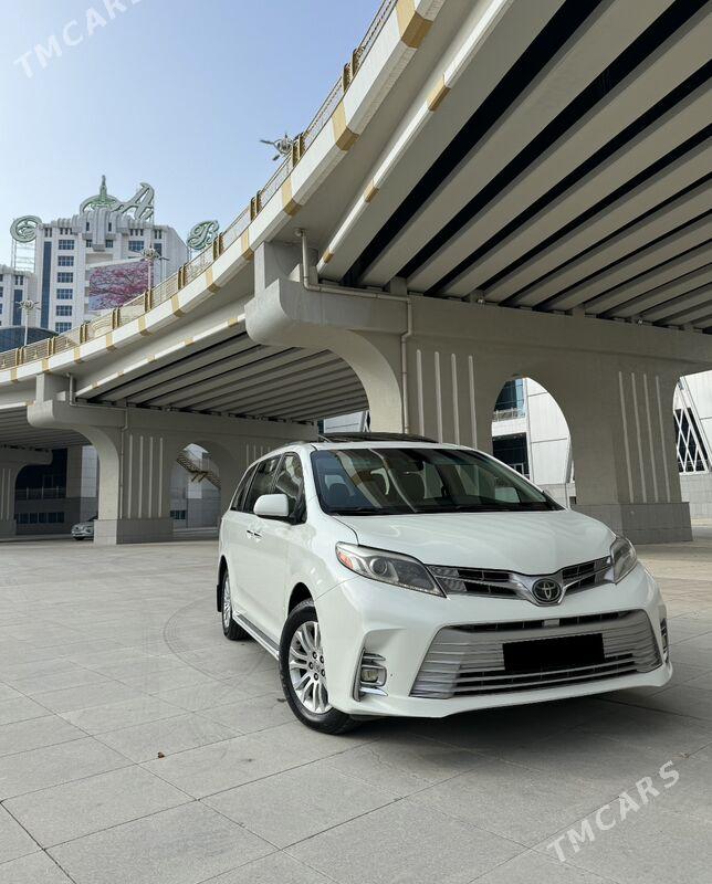Toyota Sienna 2018 - 430 000 TMT - Ашхабад - img 3