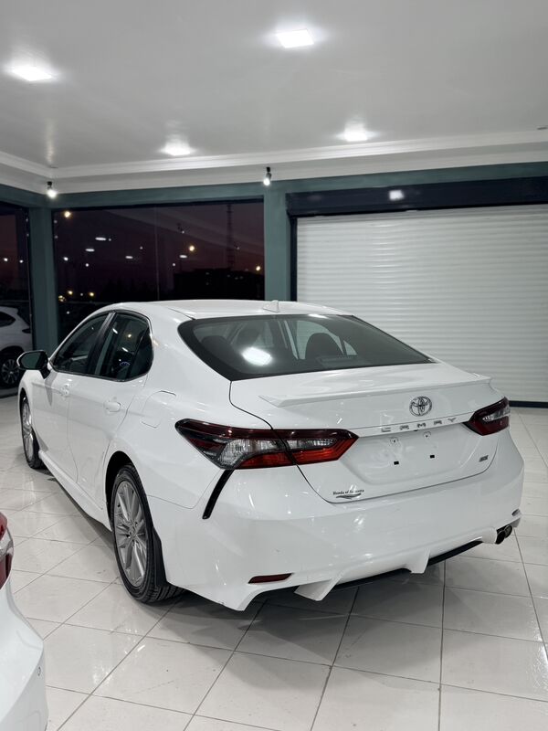 Toyota Camry 2021 - 310 000 TMT - Balkanabat - img 3