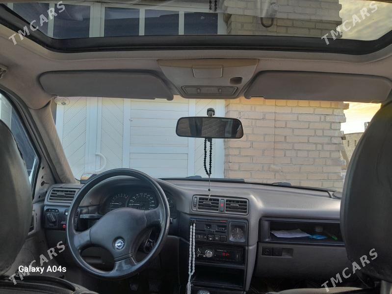 Opel Vectra 1990 - 20 000 TMT - Dänew - img 7