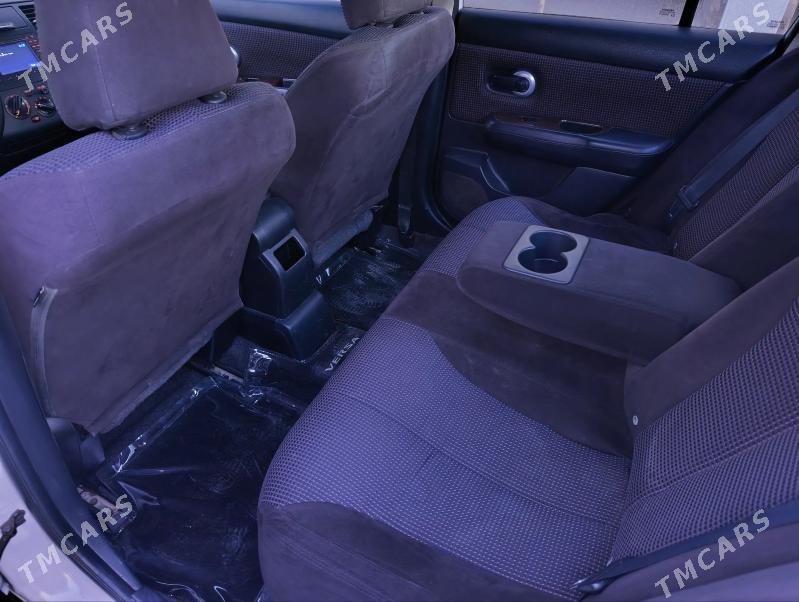 Nissan Versa 2010 - 165 000 TMT - 30 мкр - img 6