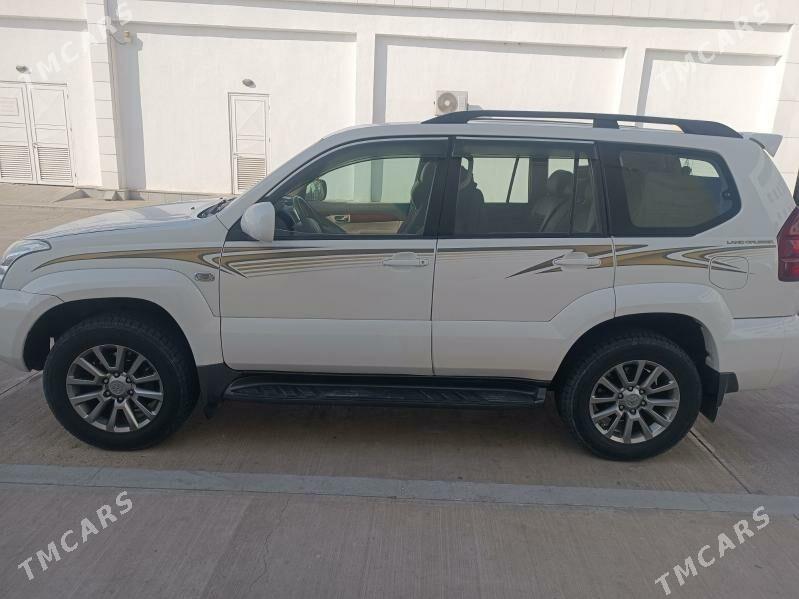 Toyota Land Cruiser Prado 2005 - 440 000 TMT - Saýat - img 2