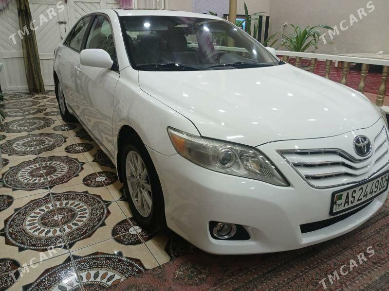 Toyota Camry 2010 - 205 000 TMT - Дашогуз - img 4