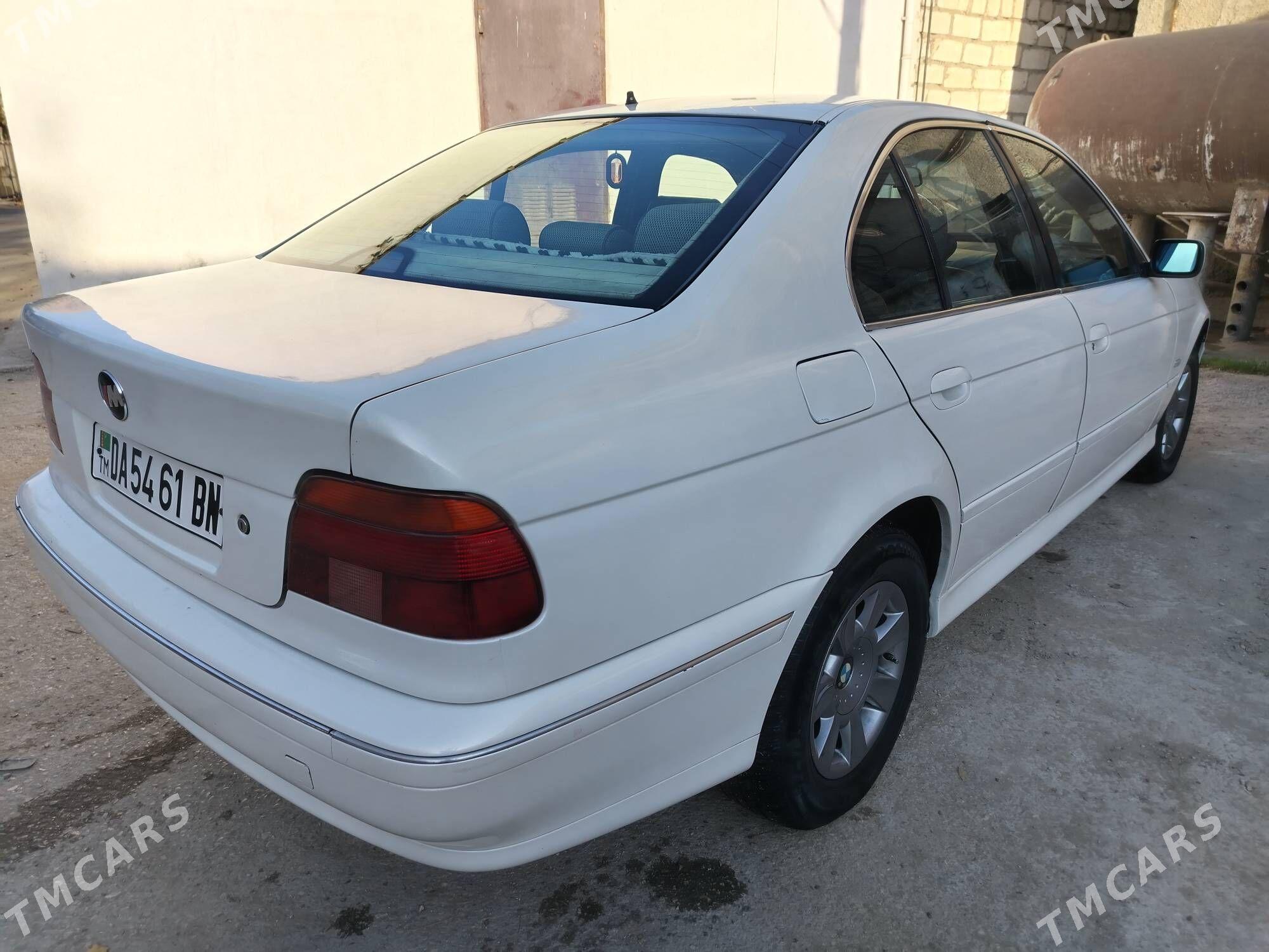 BMW E39 1996 - 80 000 TMT - Balkanabat - img 4