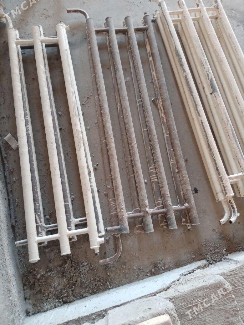 Батареи и трубы для отопления. - Türkmenabat - img 5