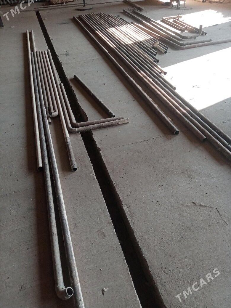 Батареи и трубы для отопления. - Türkmenabat - img 3