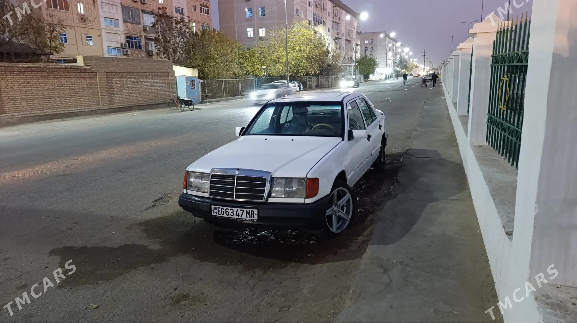 Mercedes-Benz 300E 1989 - 30 000 TMT - Байрамали - img 2