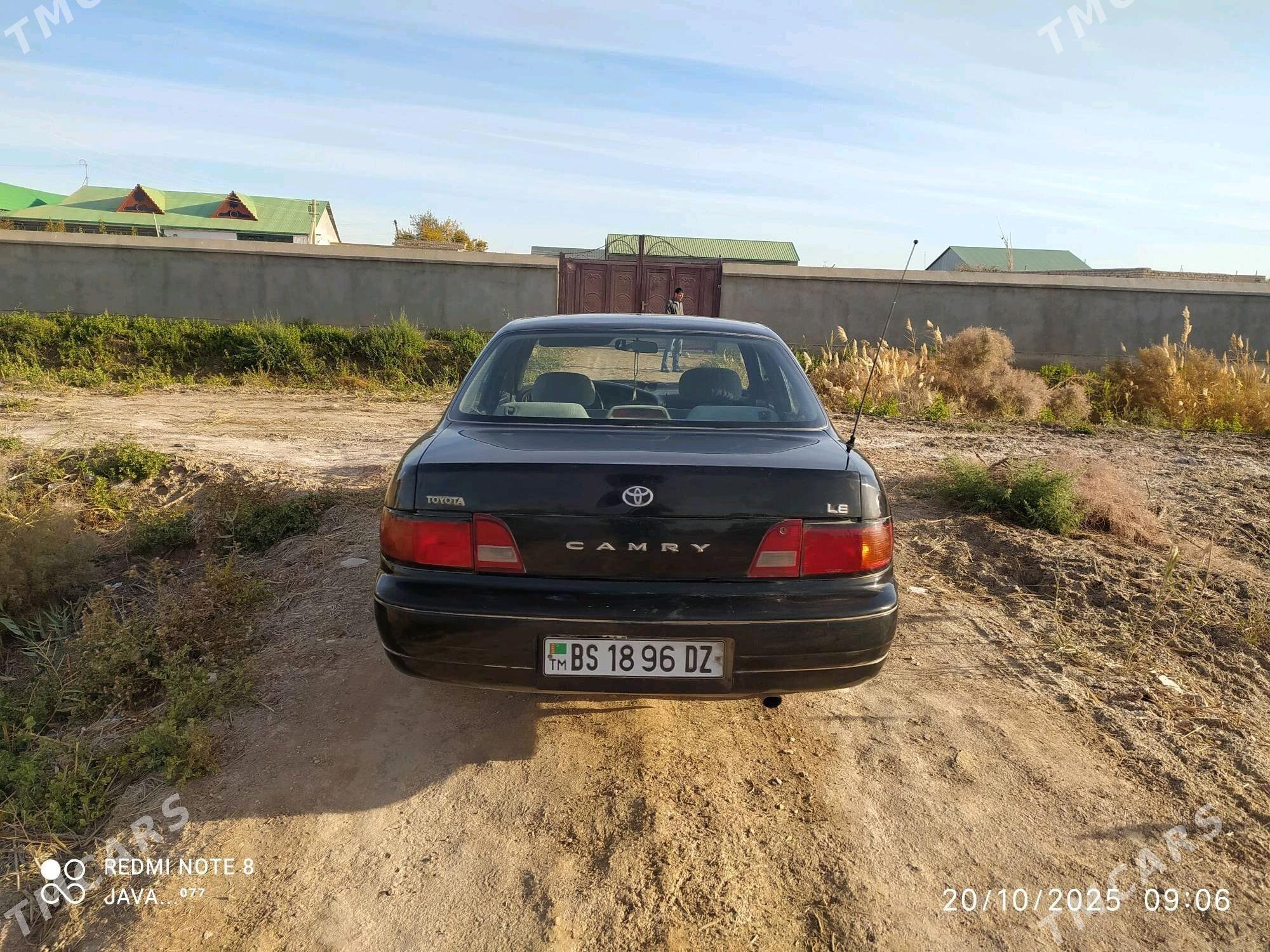 Toyota Camry 1995 - 110 000 TMT - Кёнеургенч - img 3