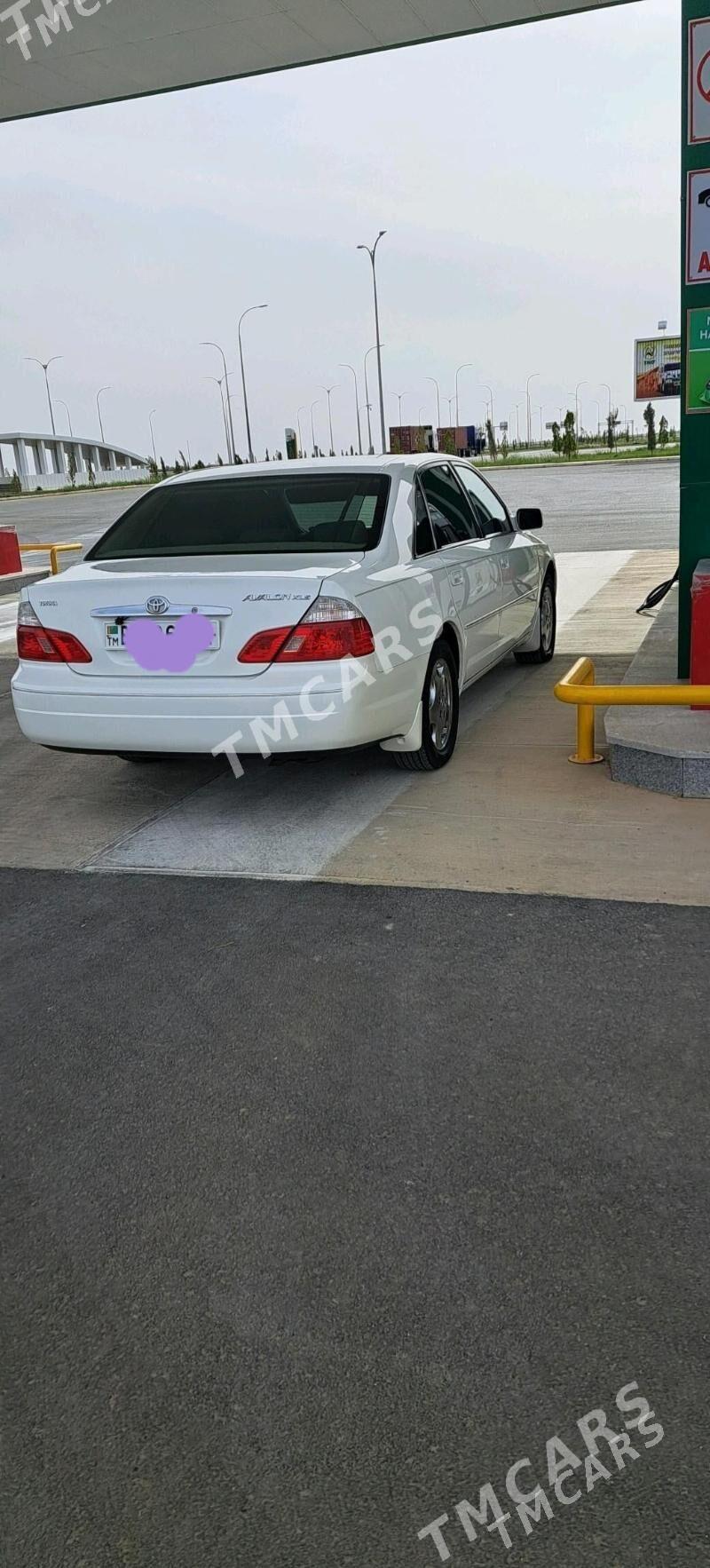 Toyota Avalon 2004 - 300 000 TMT - Бабадайхан - img 2