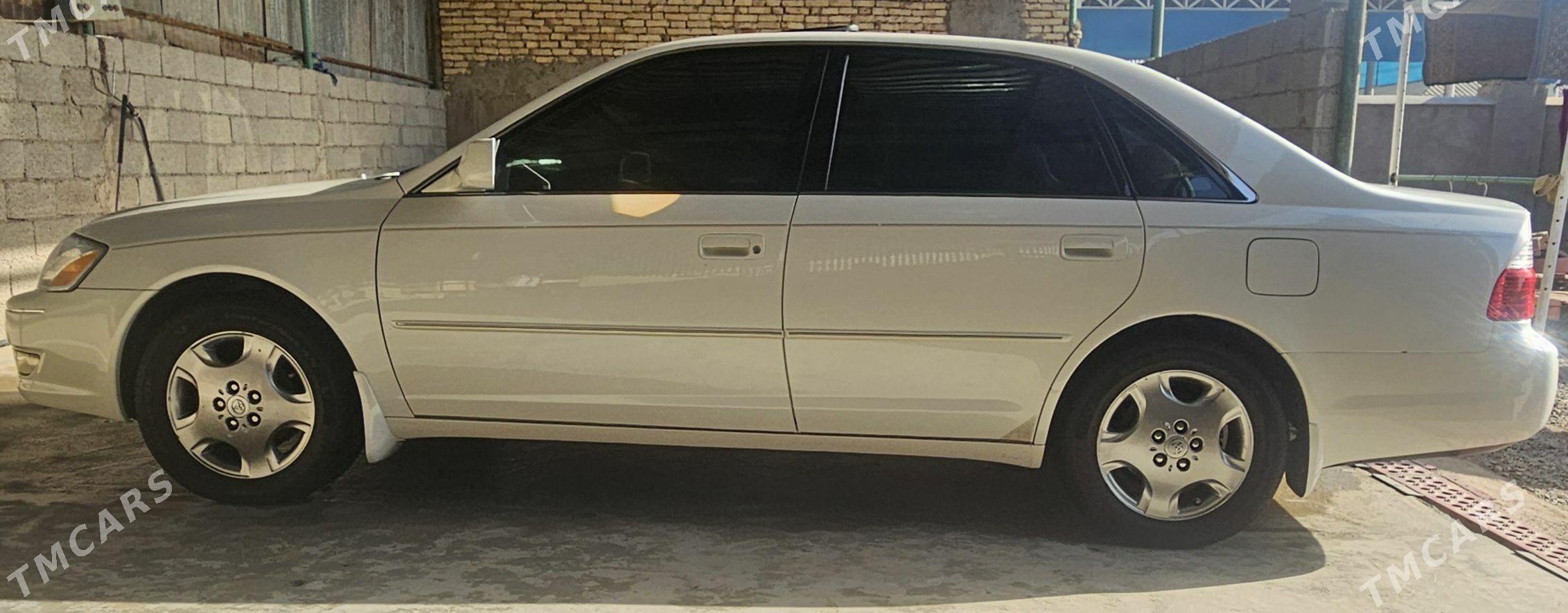 Toyota Avalon 2004 - 300 000 TMT - Бабадайхан - img 3