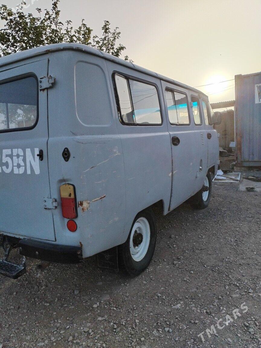 UAZ Profi 2003 - 36 000 TMT - Balkanabat - img 2