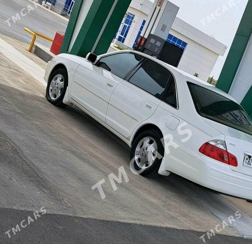 Toyota Avalon 2004 - 300 000 TMT - Бабадайхан - img 1