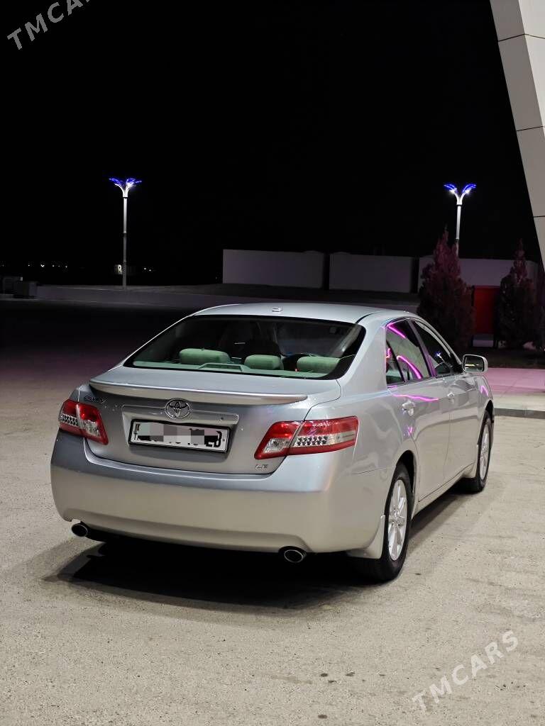Toyota Camry 2010 - 215 000 TMT - Туркменабат - img 4