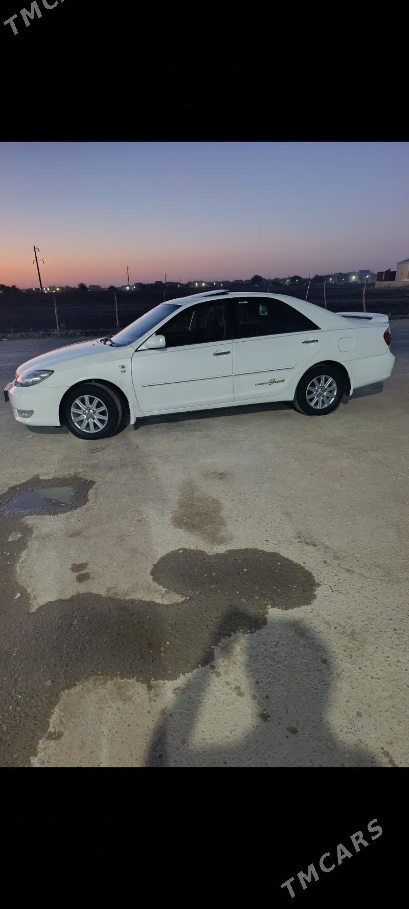 Toyota Camry 2003 - 195 000 TMT - Мары - img 9