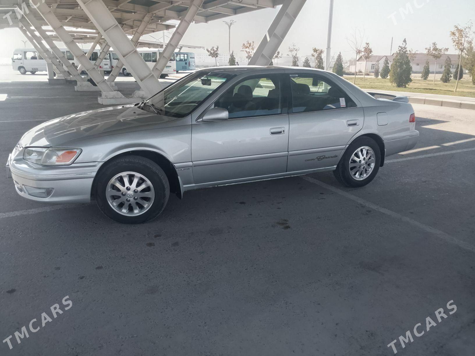 Toyota Camry 2001 - 145 000 TMT - Туркменабат - img 4