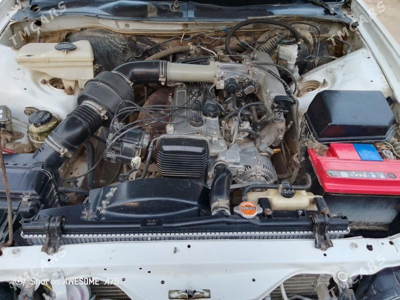 Toyota Mark II 1993 - 55 000 TMT - Достлук - img 7
