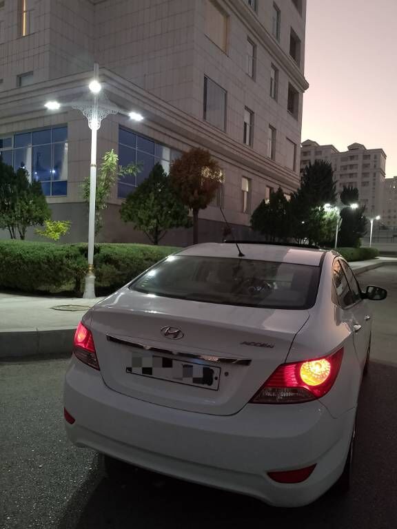 Hyundai Accent 2012 - 159 000 TMT - Aşgabat - img 5
