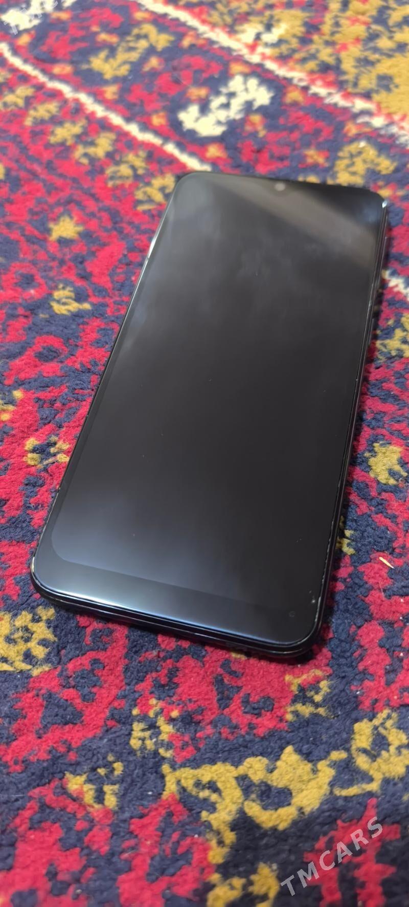 Galaxy A40 - 30 mkr - img 3